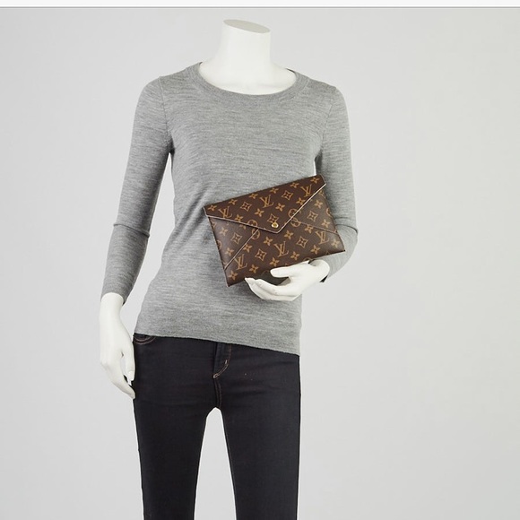 ❗️SOLD❗️LV large Kirigami pochette with box - Picture 12 of 12